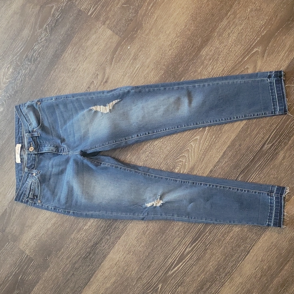 KanCan Skinny Capri size 7/27